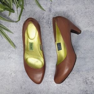 Tsubo Eini Cognac Brown Heels Size 9